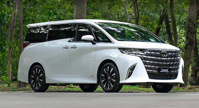 Rental Mobil Mewah - Toyota Alphard