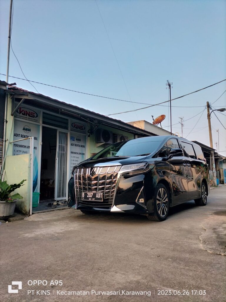 Sewa Mobil Plus Driver Karawang