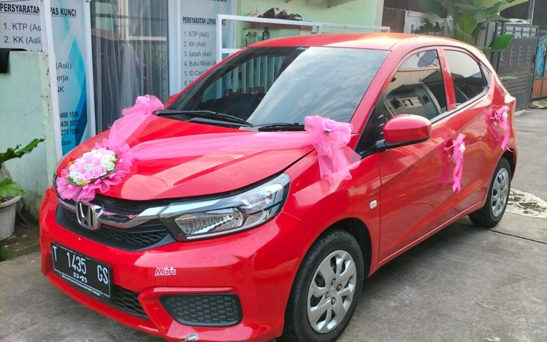 Rental Mobil Toyota Innova Zenix Karawang dengan Pilihan Kontrak Fleksibel